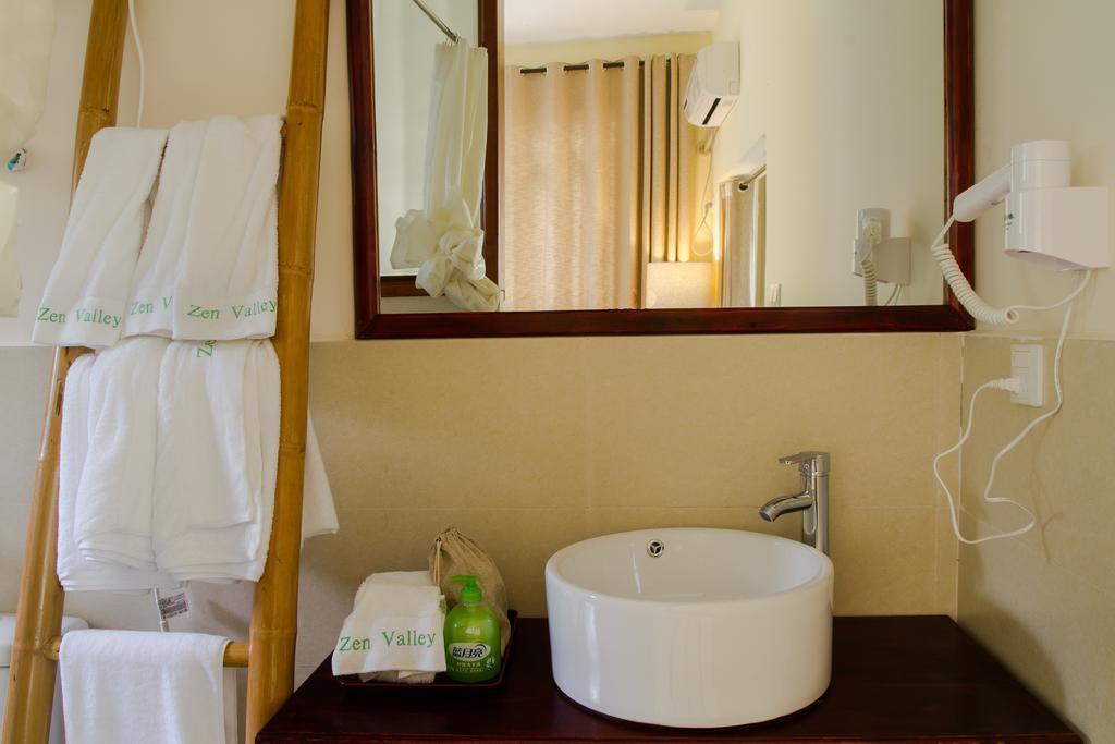 Yangshuo Zen Valley Room photo